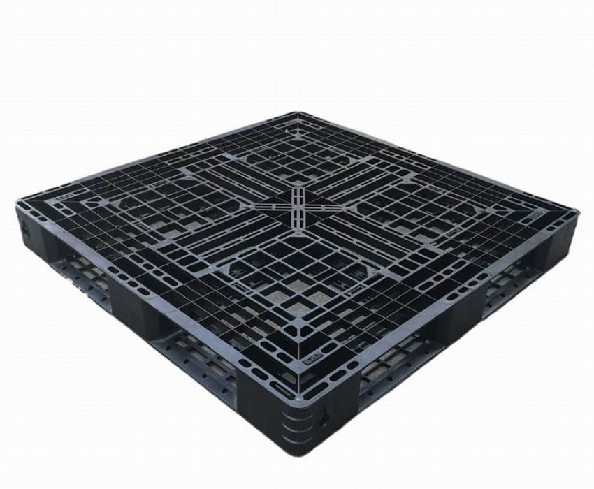 黑色田字型网格